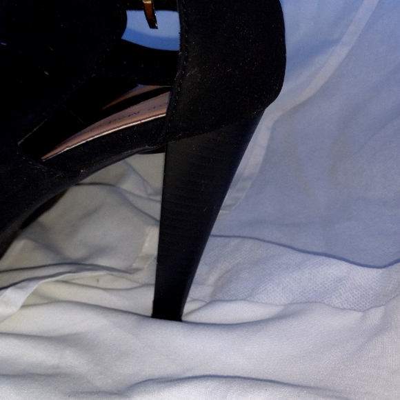 TOP Moda Women's Bootie Heel Size 8 Preowned - Picture 6 of 8